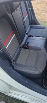 Mercedes Benz A 180 CDI - 8