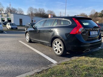 Volvo V60 D4 2015 140kW nez. topení, kamera, navigace,... - 8