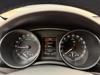 Škoda Superb 2.0TDi Laurin & Klement DSG 4x4 • 2015 •125kw • - 8