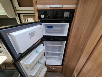 ADRIA MATRIX 670 SL SUPREME - 8