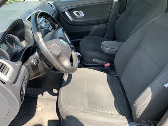 Škoda Fabia 1.4 16V Sport 63kw - 8