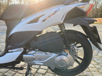 Skútr Sym Symphony SR 125 model 2024 - 8