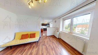 Dlouhodobý pronájem vybaveného bytu 1+1 28 m², ul. 9. kvě... - 8