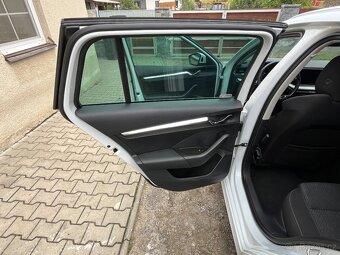 Škoda Octavia 4 Combi Style, 2,0 TDI 110 kW, 4x4 - 8