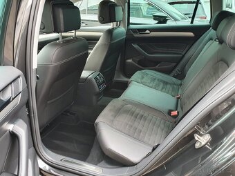 VW Passat B8 Variant Elegance 2.0 TDI 110kW Facelift Matrix - 8