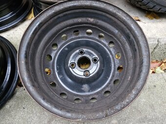 Originalni plechová sada kol R15 HYUNDAI 52910C8001 - 8