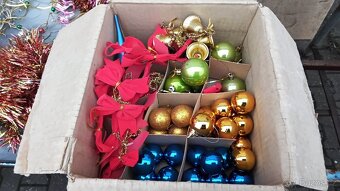 Retro vánoční ozdoby ,řetězy,rolničky a jiné . - 8