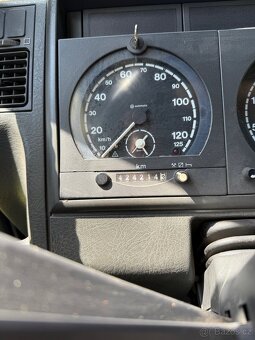 Kamion přepravník na koně - 8