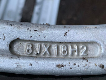 Original 3x ALU kola Audi 18" 8J ET45 pneu 245/40/R18 - 8