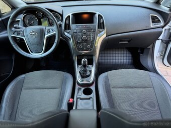 Opel Astra J 1.6 CDTI Diesel - 8