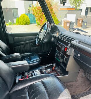 Mercedes G - 8