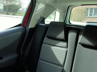 Peugeot 207 SW - 8