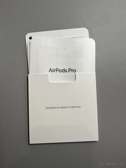 Apple AirPods 1st gen. - 8
