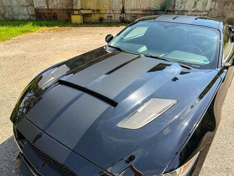 Ford Mustang 5.0 GT - 8