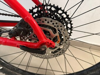 Trek Marlin 8, generace 2, velikost M/L PC: 27 665 Kč - 8