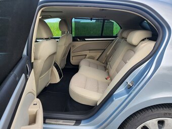 Škoda Superb II 2,0 TDi 140 PS Elegance 2010 Webasto, šíbr - 8