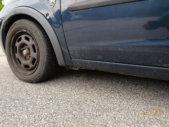 Opel Corsa 1.2 16V, benzín - 8