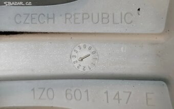 Originální poklice Škoda 15" - 8