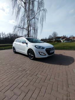 I30 1.6 CRDI - 8