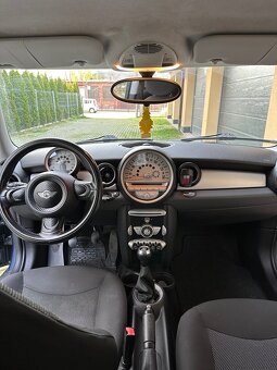 Mini one 1.6 hdi 2010 - 8