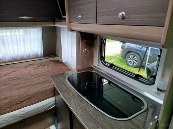 Prodám karavan Bürstner 395 Premio - 8