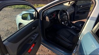 Prodám Ford Focus 1.6 85 kW, r.v. 2008 - 8