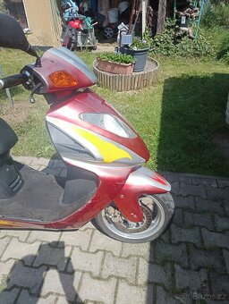 Skůtr125 variátor Řp Na autoB - 8