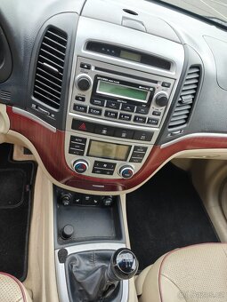 Hyundai Santa Fe 2.7i V6, 4x4 - 8