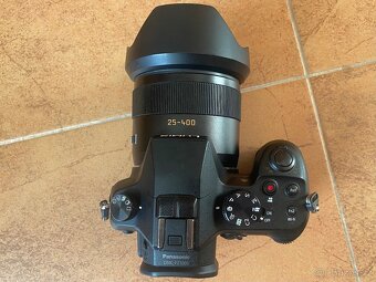 Panasonic Lumix DMC FZ-1000 - 8