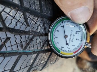 155/65/14 zimni pneu UNIROYAL a BARUM 155/65 R14 - 8