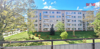 Pronájem bytu 1+kk, 36 m², Hradec Králové, ul. Severní - 8