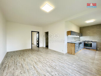 Prodej bytu 2+1, 59 m², Vratimov, ul. Na Příčnici - 8