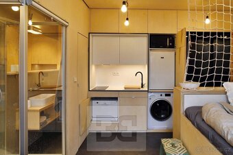 Pronájem designového bytu 1+kk v Bubenči, ev.č. N08436 - 8