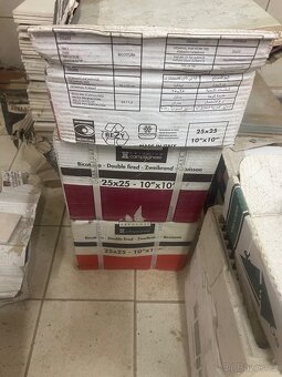 Zbytky obkladaček a dlaždic - venek a interiér (za drobné) - 8