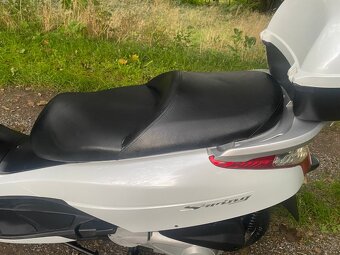 Honda S Wing 125 - 8