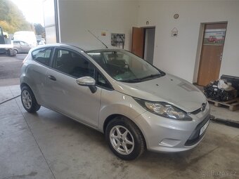 Ford fiesta 1.6 TDCi - 8
