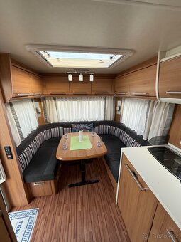 Knaus südwind 450 - předstan, vybavení - 8