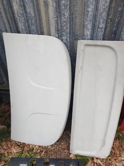 Stropnice a díly interiéru na Audi A7  2011 - 8