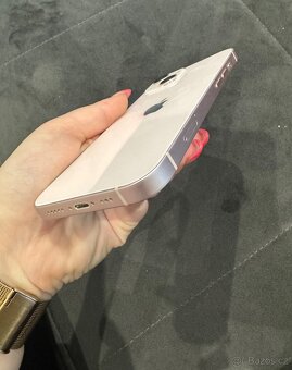 Apple IPhone 13, 128GB, barva pink - 8