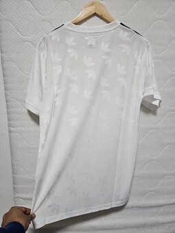 Real Madrid fancy t-shirt - 8