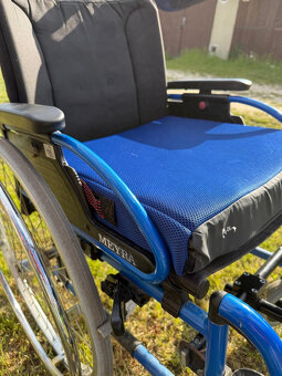 Prodám invalidní vozík s elektropohonem - 8