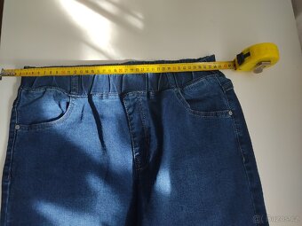 Elastické riflové kalhoty ke kolenům vel.33 v TOP STAVU - 8