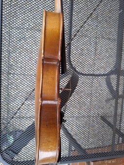 Housle celé světlé - 8