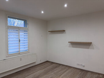 Pronájem světlého 1+kk u městského parku - Nový Bohumín - 8