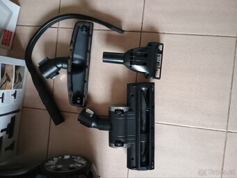 Vysavač Sencor SVC 9000 BK - 8