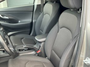 Hyundai i30 fastback, 100kw 1.6crdi 2019 TOP - 8