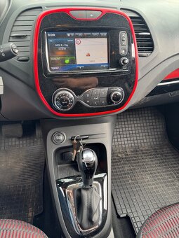 Renault Captur Limited 1.2tce, 88kW, Navi, automat. - 8