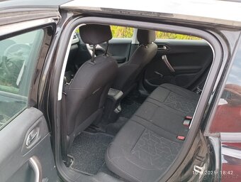 Peugeot 2008 1.2 81 kw 11/2015 - 8