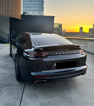 Porsche Panamera Turbo - 8