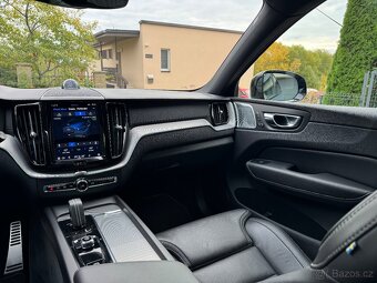 Volvo XC60 B5 R-Design - 8